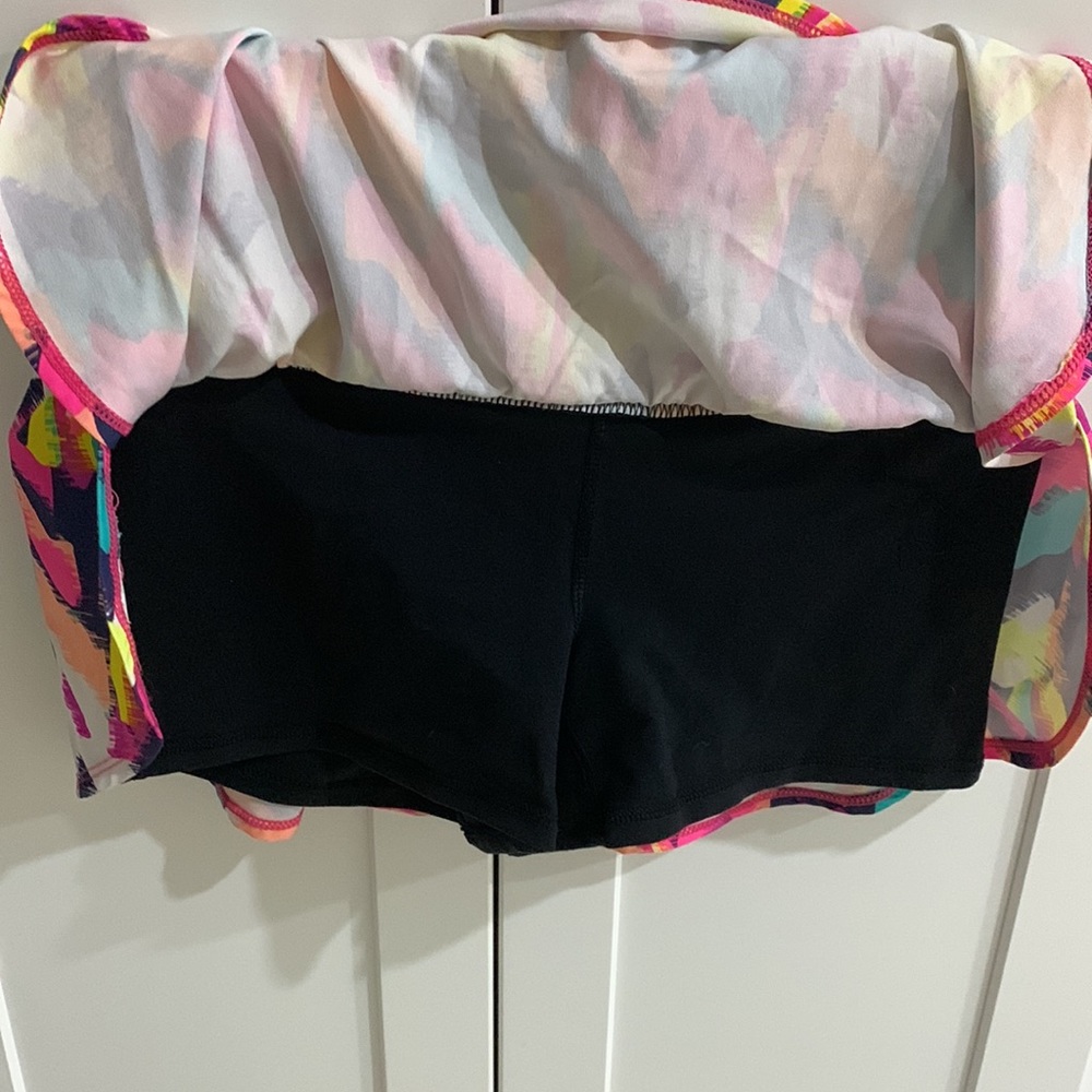 Cute Multi Colored Skort ! - image 2